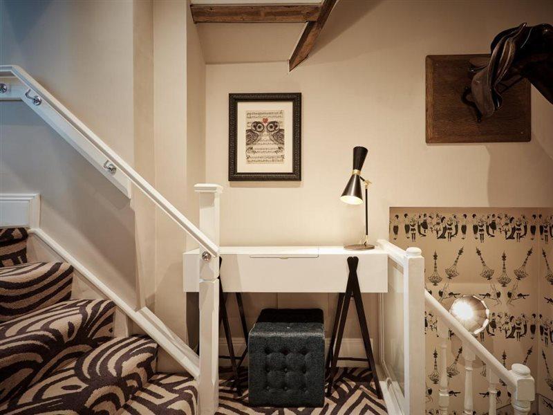 Oddfellows On The Park Cheadle  Exterior photo The interior of the hotel