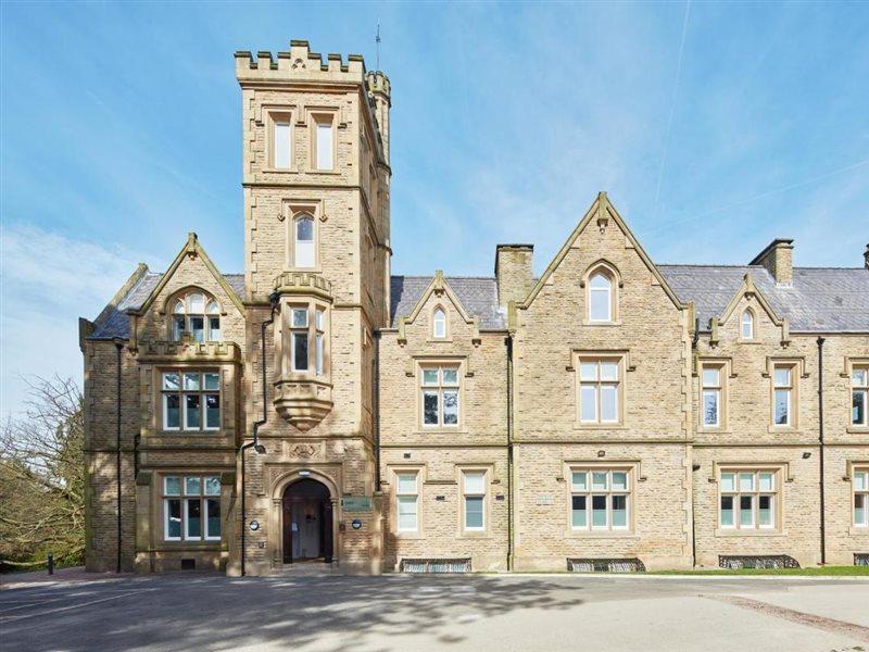 Oddfellows On The Park Cheadle  Exterior photo The former school building